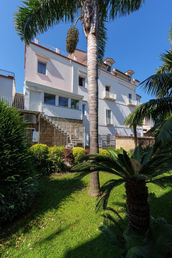 Mary'S Guest House Vico Equense Dış mekan fotoğraf