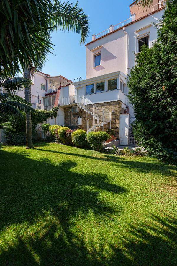 Mary'S Guest House Vico Equense Dış mekan fotoğraf